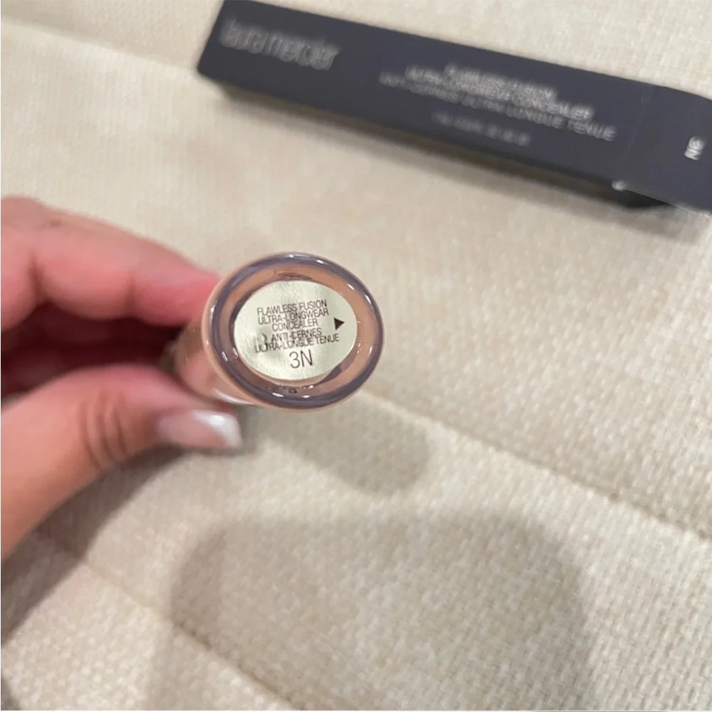 laura mercier laura mercier